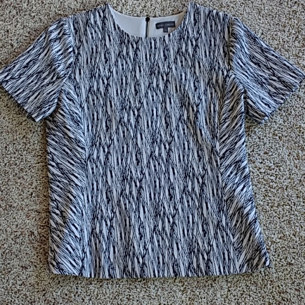 Vince Camuto black and white structured blouse S
